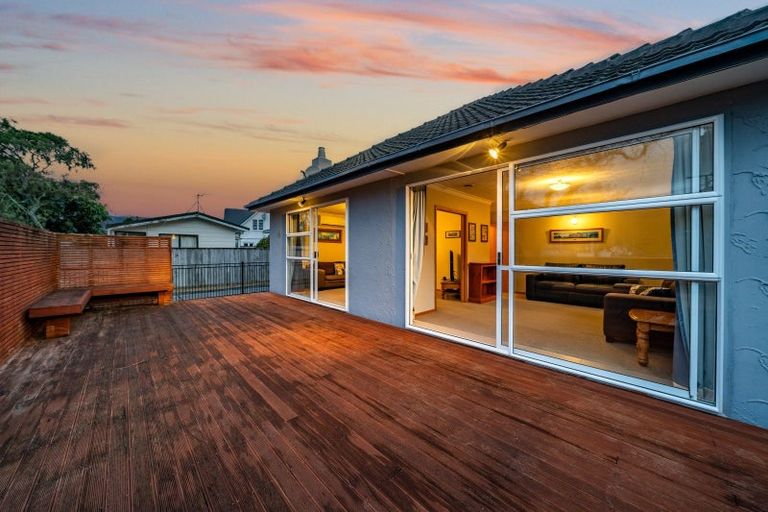 Photo of property in 13 Oxford Crescent, Ebdentown, Upper Hutt, 5018