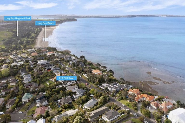 Photo of property in 21a Cliff Road, Torbay, Auckland, 0630