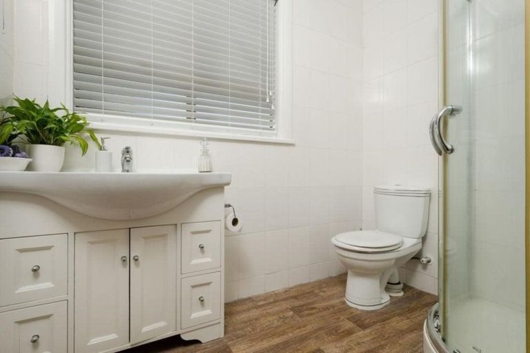 Photo of property in 12c Rosier Road, Glen Eden, Auckland, 0602