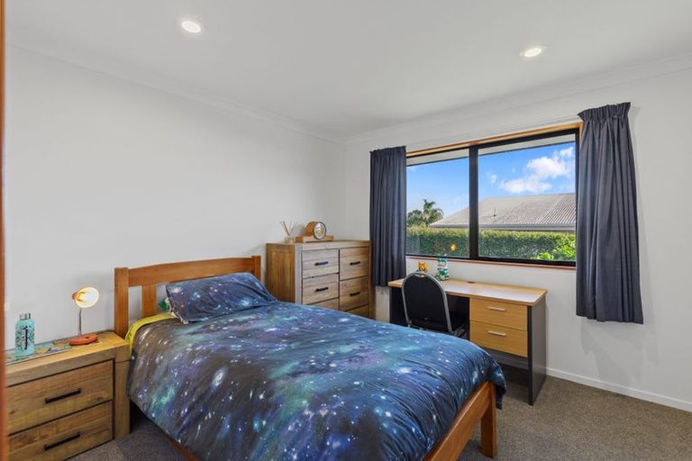 Photo of property in 16 Portobello Way, Huntington, Hamilton, 3210