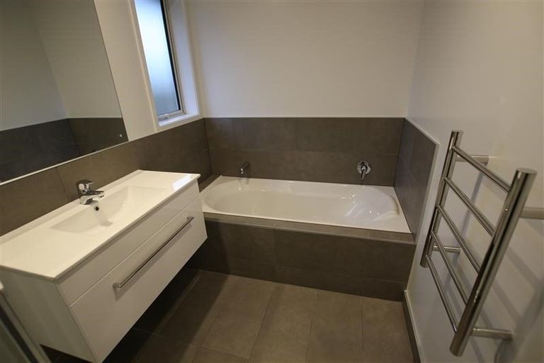 Photo of property in 34 Regis Park Drive, Pukekohe, 2120