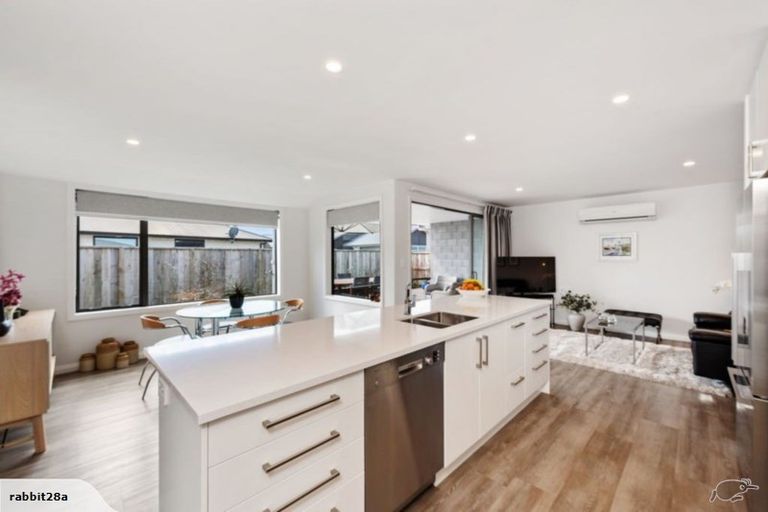 Photo of property in 39 Kahuparere Crescent, Pyes Pa, Tauranga, 3112