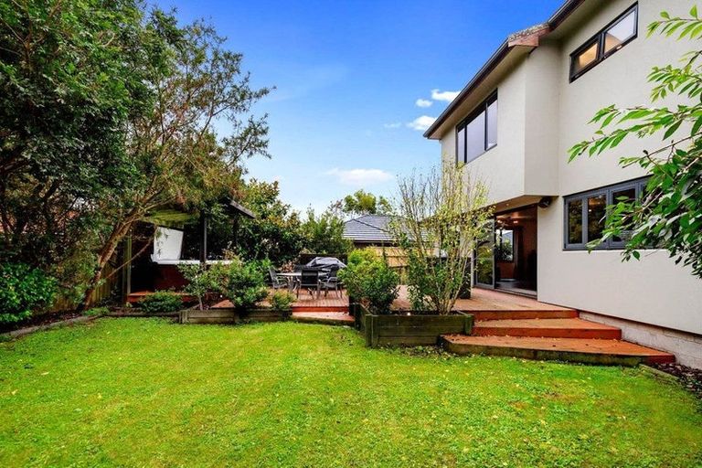 Photo of property in 94a Horoeka Street, Stokes Valley, Lower Hutt, 5019