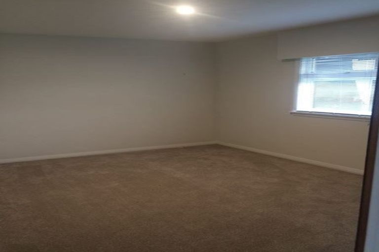 Photo of property in 2/42 Office Road, Merivale, Christchurch, 8014