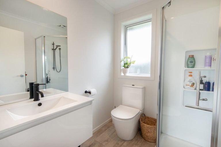 Photo of property in 11 Massee Way, Te Puke, 3119