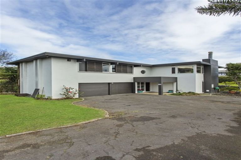 Photo of property in 109 Waller Avenue, Bucklands Beach, Auckland, 2012