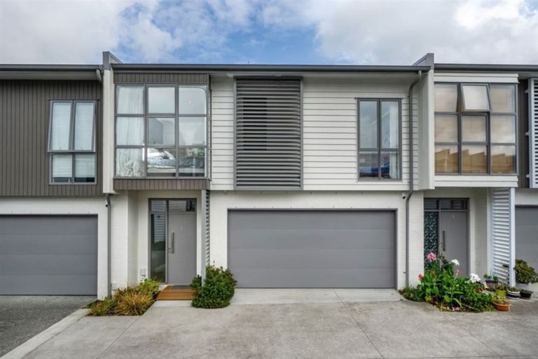 Photo of property in 3 Meteor Road, Hobsonville, Auckland, 0616