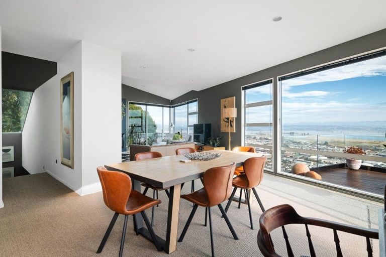 Photo of property in 3 Zeehaen Place, Britannia Heights, Nelson, 7010