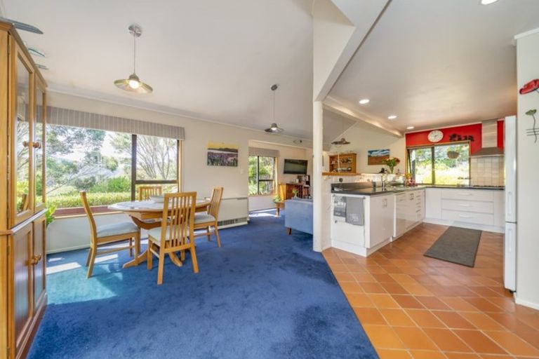 Photo of property in 66 Holborn Drive, Stokes Valley, Lower Hutt, 5019