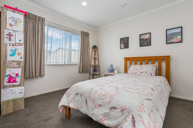 Photo of property in 7 Disley Road, Wattle Downs, Auckland, 2103