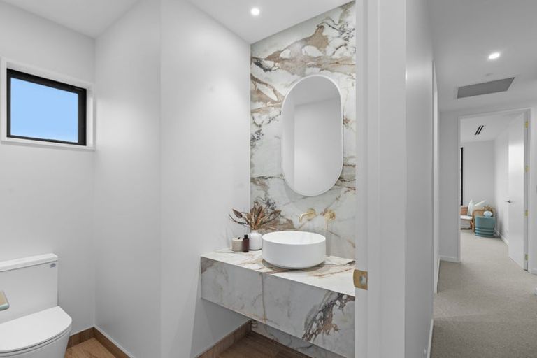 Photo of property in 17 Plynlimon Road, Fendalton, Christchurch, 8052