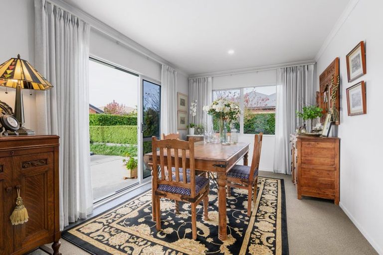 Photo of property in 10 Maccallum Court, Rototuna, Hamilton, 3210