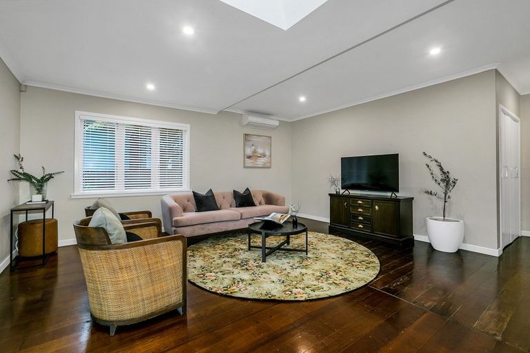 Photo of property in 47 Moa Road, Point Chevalier, Auckland, 1022