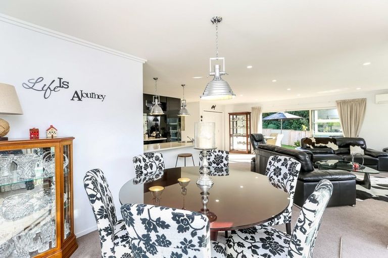 Photo of property in 91c Karina Road, Merrilands, New Plymouth, 4312