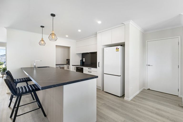 Photo of property in 59 Leathem Crescent, Pokeno, 2402