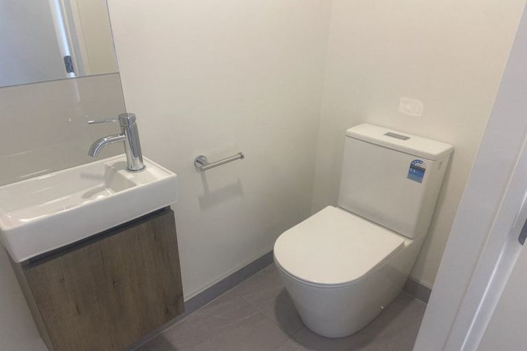 Photo of property in 9 Selo Street, Glen Eden, Auckland, 0602