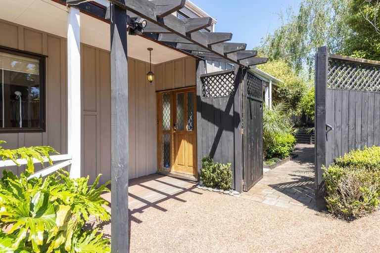 Photo of property in 8 Thurston Place, Bucklands Beach, Auckland, 2012