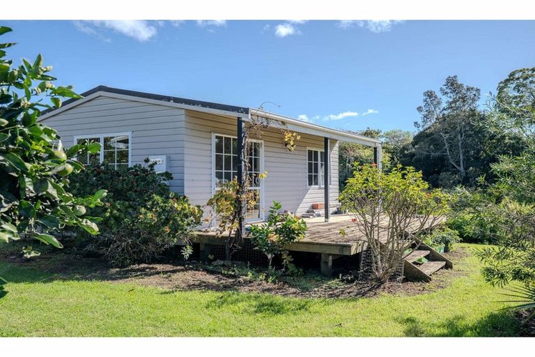Photo of property in 946 Kerikeri Inlet Road, Kerikeri, 0293