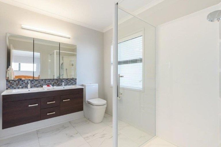 Photo of property in 8 Omapere Lane, Pyes Pa, Tauranga, 3112