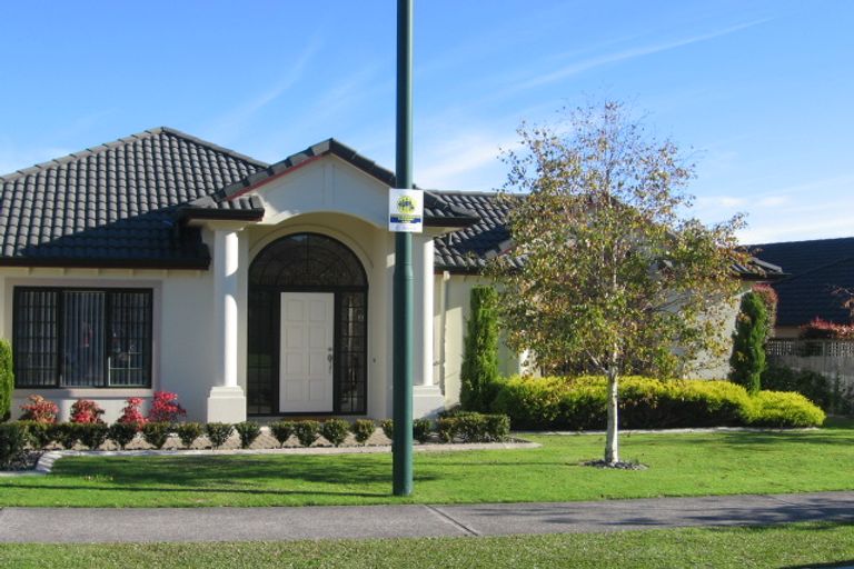 Photo of property in 11 Hendrika Court, Hobsonville, Auckland, 0618