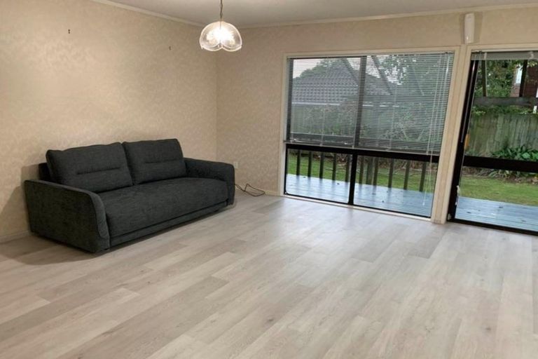 Photo of property in 1/8 Eastridge Court, Northpark, Auckland, 2013