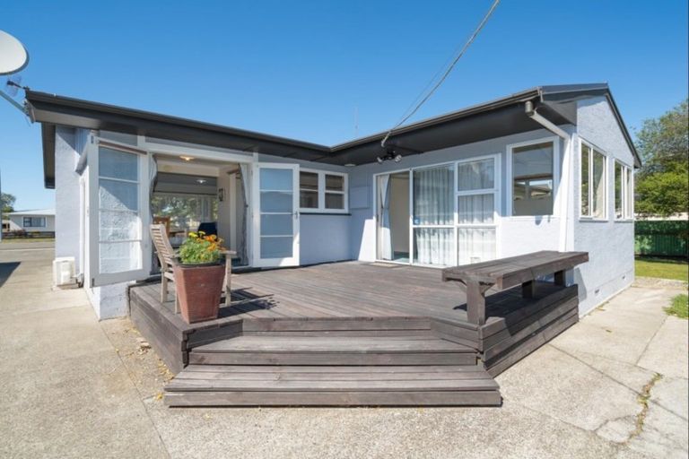 Photo of property in 71 College Street, Awapuni, Palmerston North, 4412
