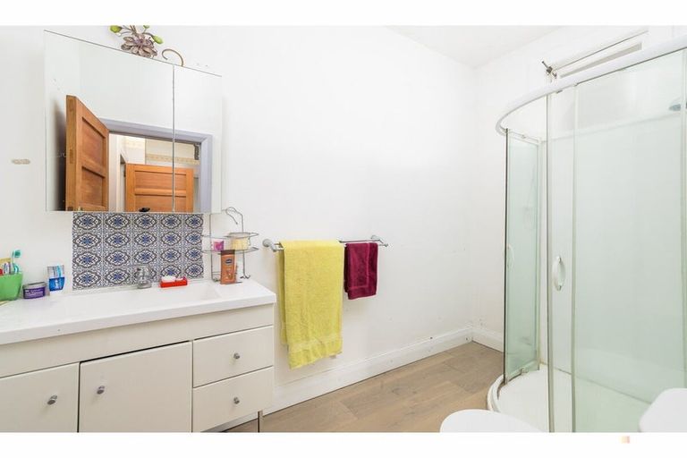 Photo of property in 10 Massey Street, Waimate, 7924