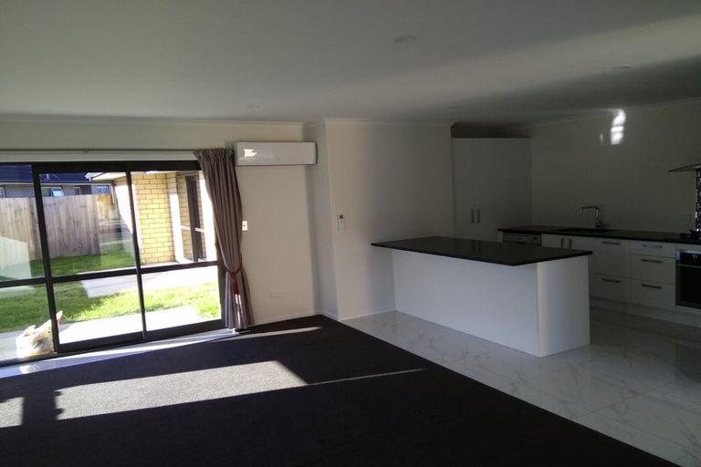 Photo of property in 102 Te Manatu Drive, Huntington, Hamilton, 3210