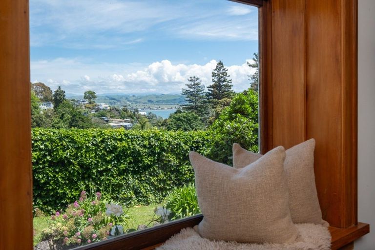 Photo of property in 44 Lighthouse Road, Bluff Hill, Napier, 4110