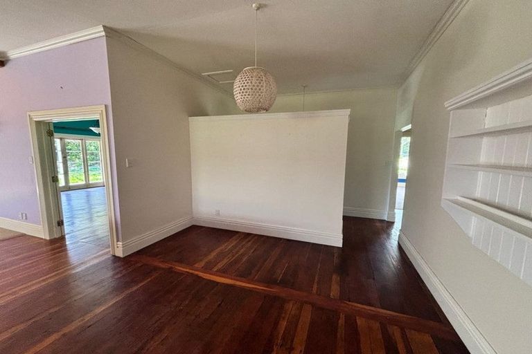 Photo of property in 37 Smalley Road, Glenbrook, Waiuku, 2681