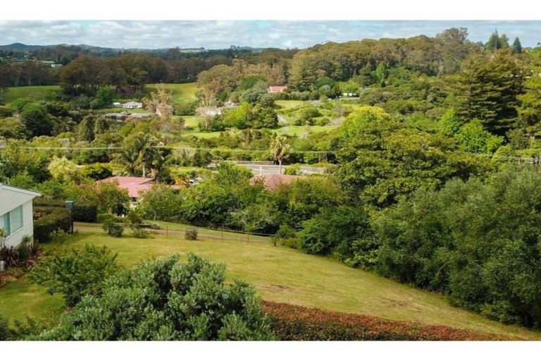 Photo of property in 27 Landing Road, Kerikeri, 0230