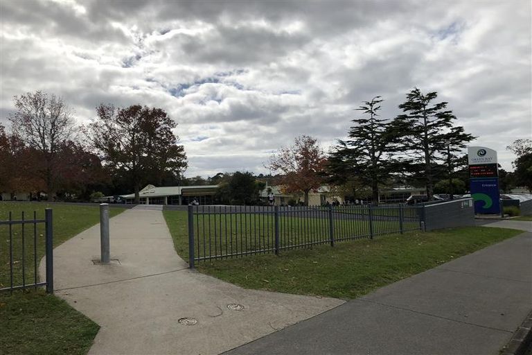 Photo of property in 89 Stottholm Road, Titirangi, Auckland, 0604