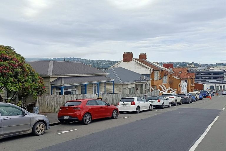 Photo of property in 13 Scotland Street, Dunedin Central, Dunedin, 9016