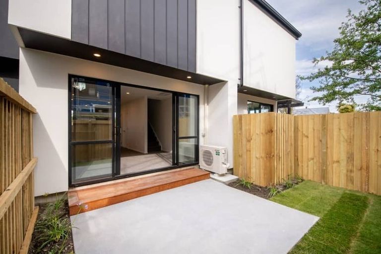 Photo of property in 206b Edgeware Road, Edgeware, Christchurch, 8013