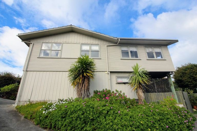 Photo of property in 37 Mountbatten Avenue, Hillcrest, Auckland, 0627