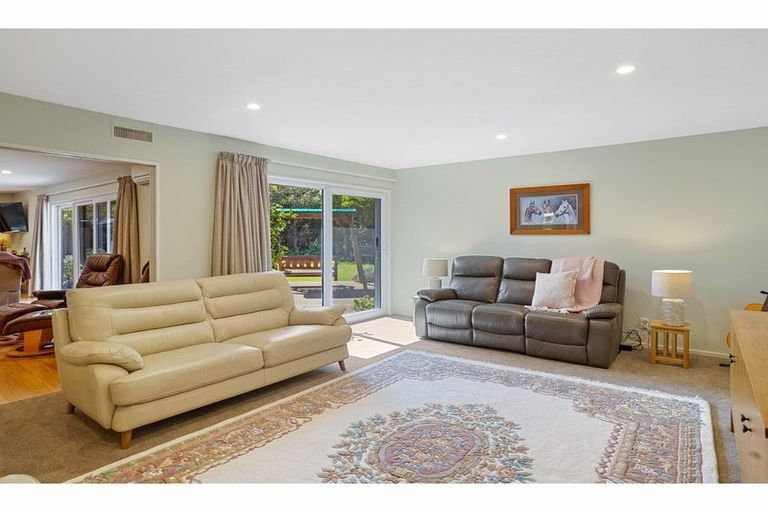 Photo of property in 30 Taranaki Drive, Woodend, 7610