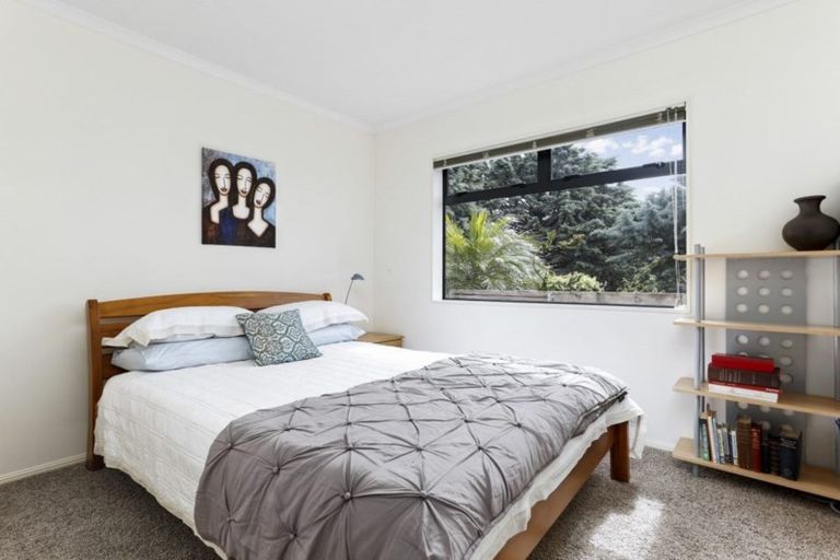 Photo of property in 31 Elan Place, Stanmore Bay, Whangaparaoa, 0932