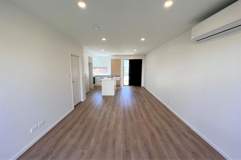 Photo of property in 17 Clay Works Lane, New Lynn, Auckland, 0600