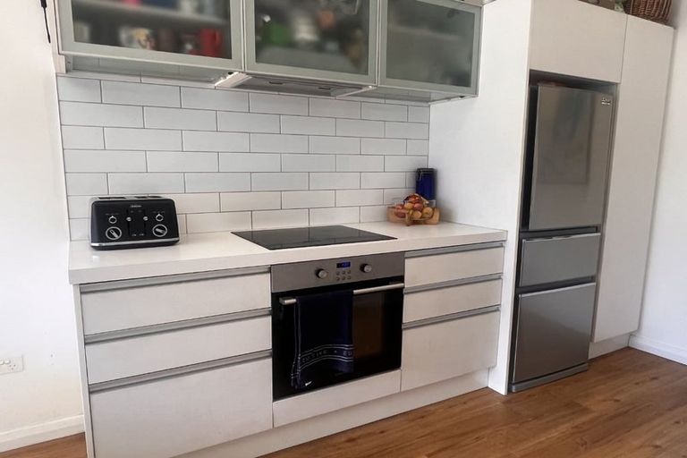 Photo of property in 16 Barrie Street, Addington, Christchurch, 8024