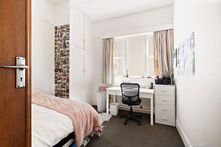 Photo of property in 176 Aro Street, Aro Valley, Wellington, 6021