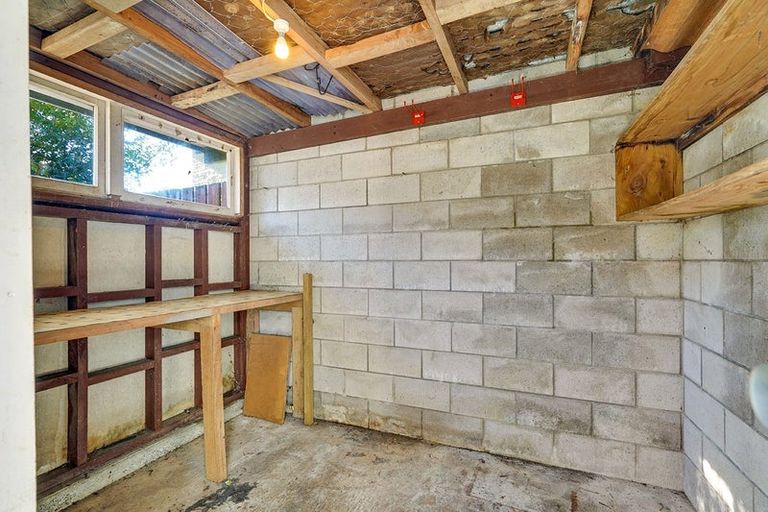 Photo of property in 30 Kowhai Street, Hamilton Lake, Hamilton, 3204