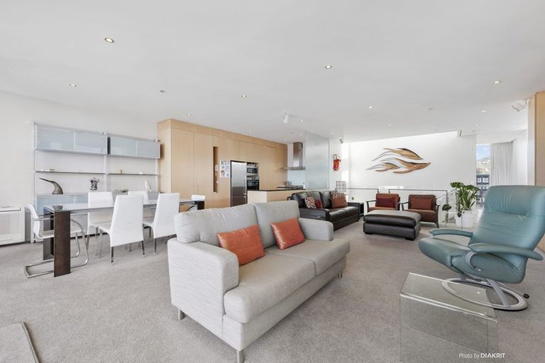 Photo of property in Sanctum Apartment, 10 Ebor Street, Te Aro, Wellington, 6011