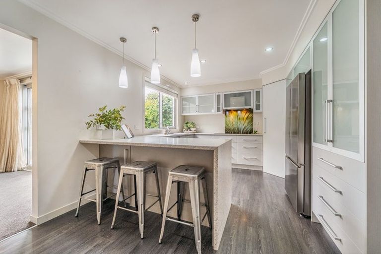 Photo of property in 65 Plateau Road, Te Marua, Upper Hutt, 5018