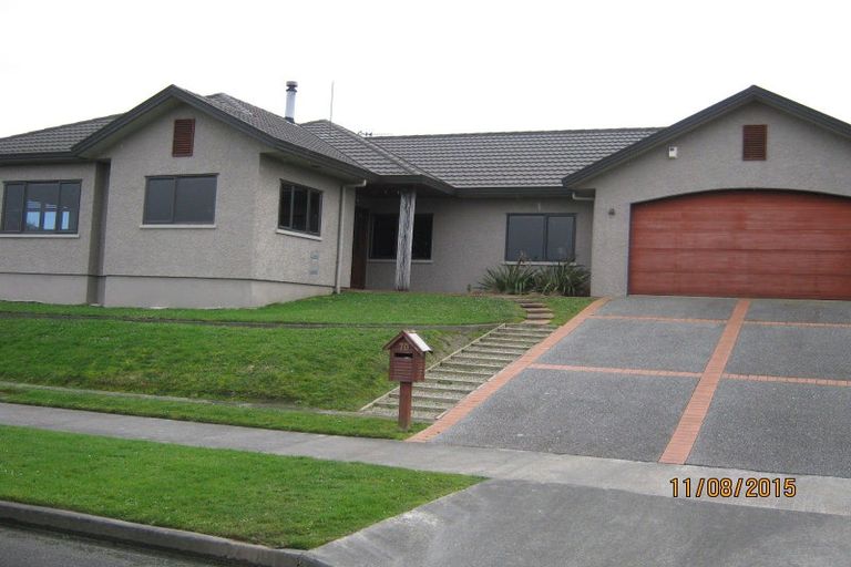 Photo of property in 70 Parnell Heights, Kelvin Grove, Palmerston North, 4414