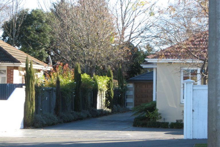 Photo of property in 399 Main North Road, Redwood, Christchurch, 8051