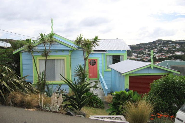 Photo of property in 10 Milne Terrace, Island Bay, Wellington, 6023