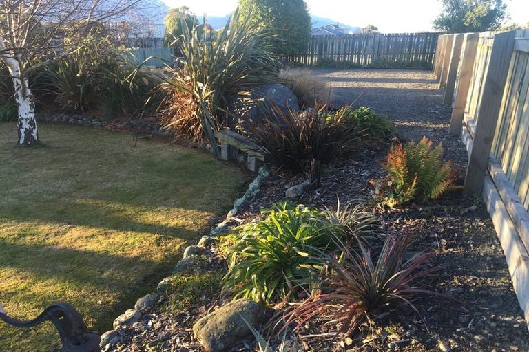 Photo of property in 293 Scarborough Street, Kaikoura, 7300