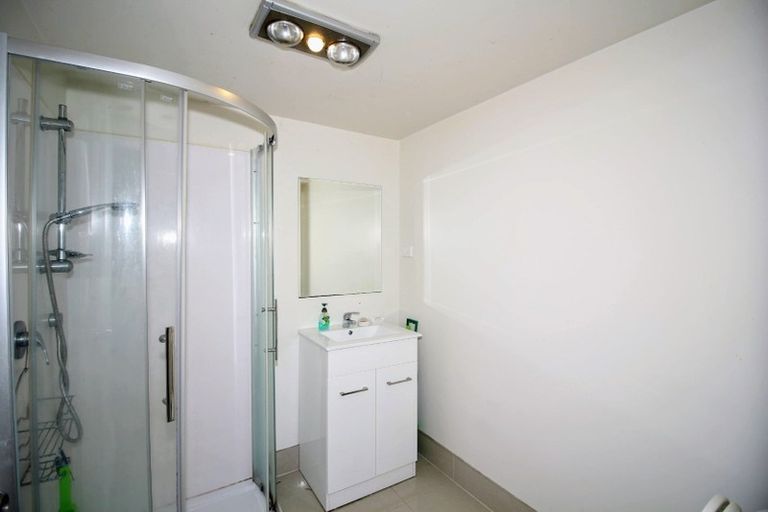 Photo of property in 37 Mountbatten Avenue, Hillcrest, Auckland, 0627