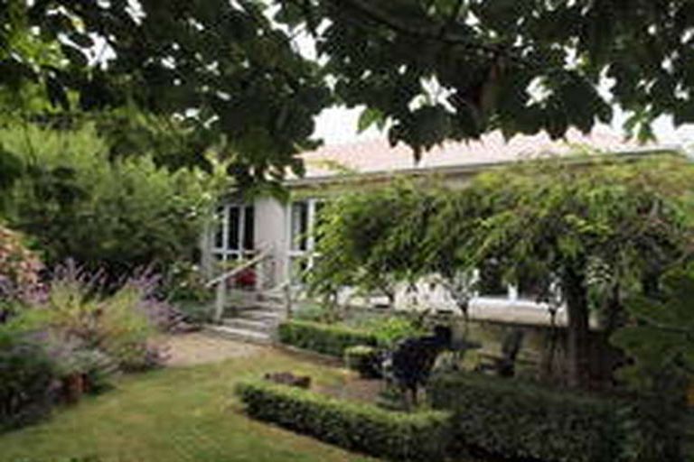 Photo of property in 235 Layard Street, Waverley, Invercargill, 9810