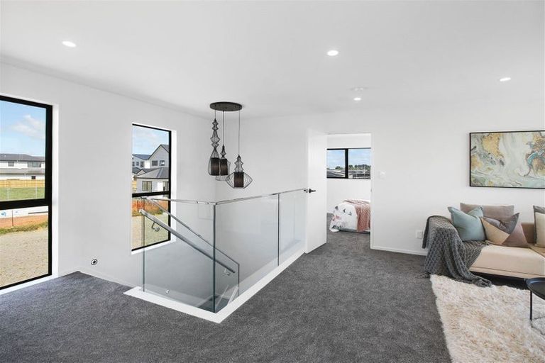 Photo of property in 3 Kaitiaki Drive, Clarks Beach, 2122
